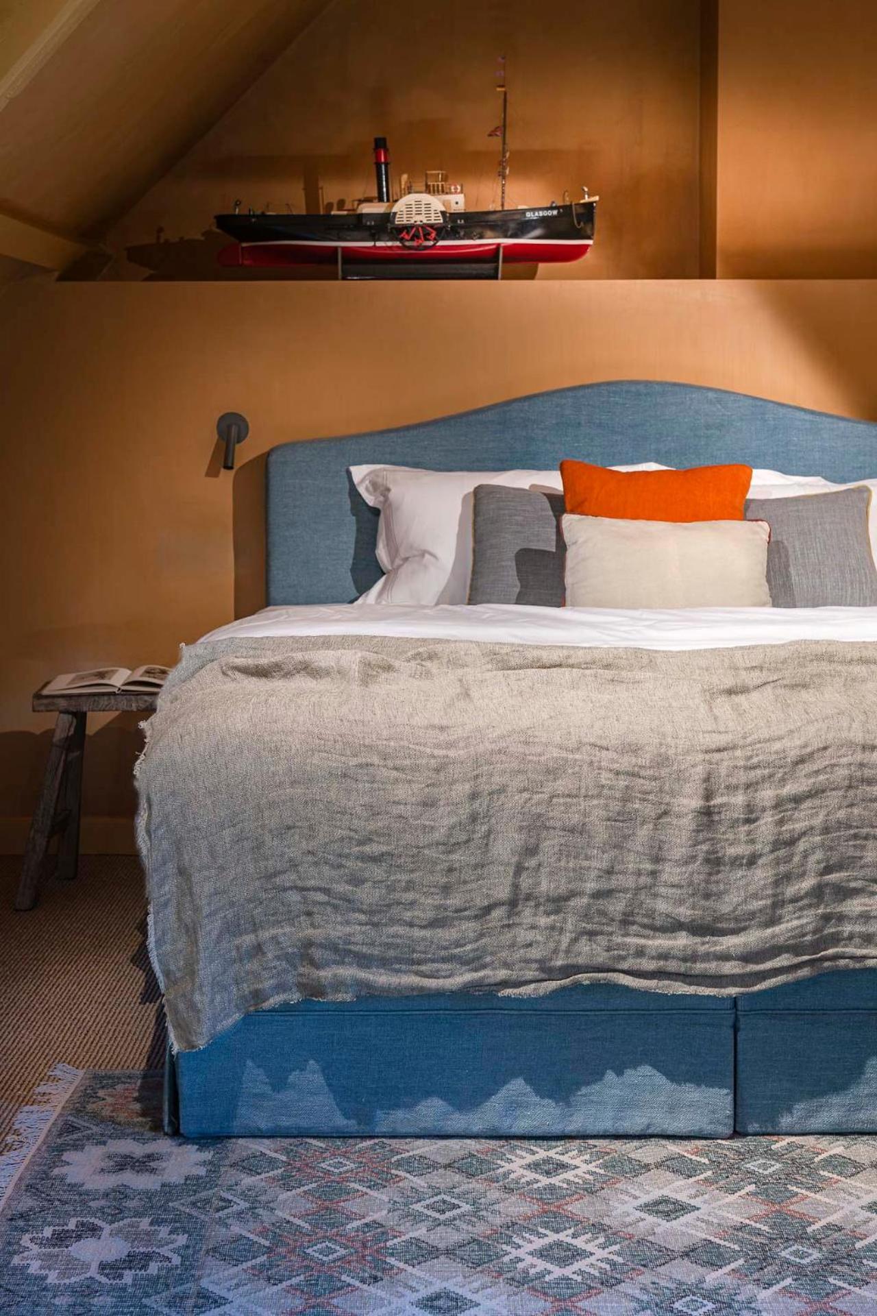 The Bank 1869 - Unique Guestrooms In The Historic Center Of ブルージュ エクステリア 写真