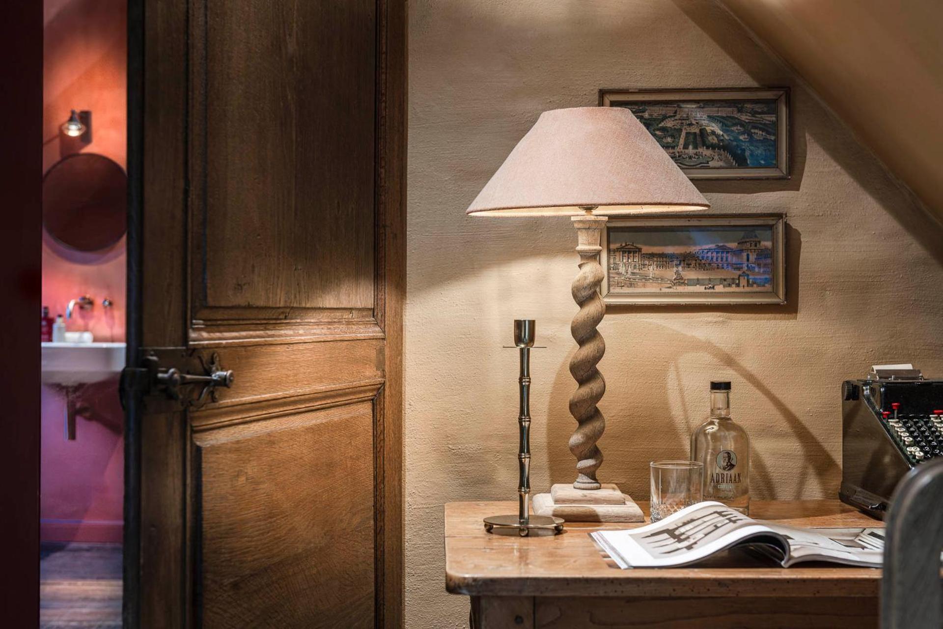 The Bank 1869 - Unique Guestrooms In The Historic Center Of ブルージュ エクステリア 写真